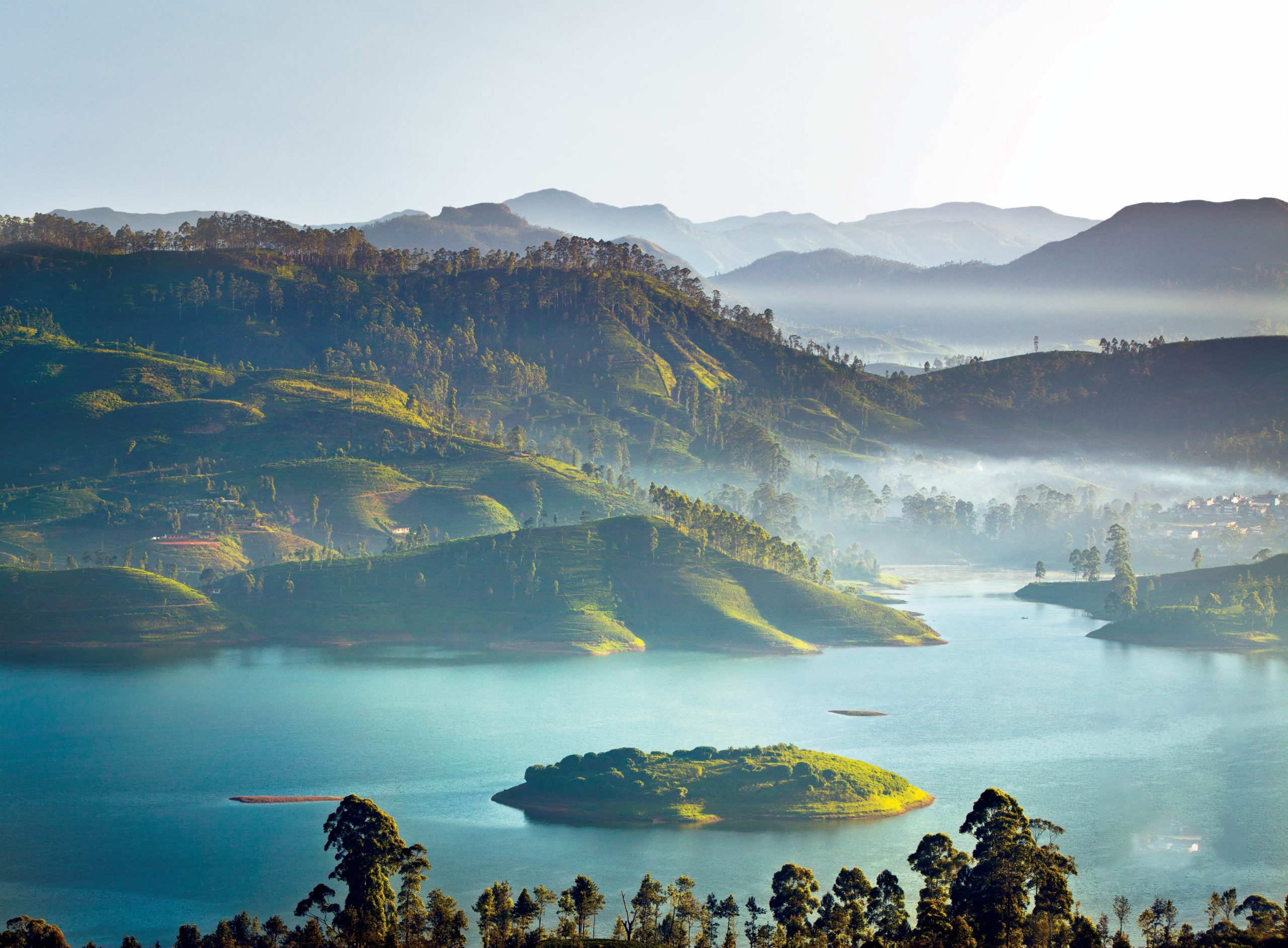 Nuwara Eliya - A Journey Through Sri Lanka's Spectacular Hill Country
