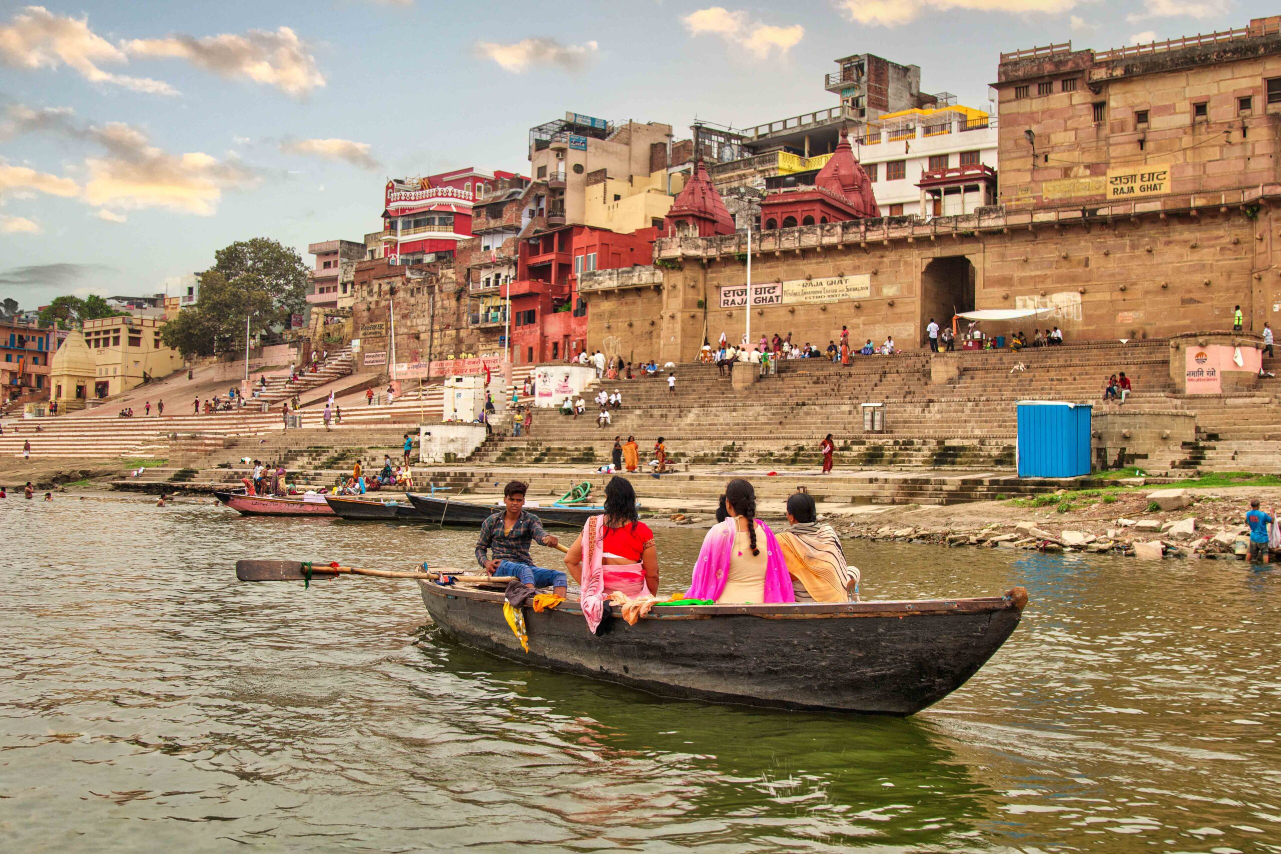 Morning Ganges Boat Ride & Drive to Bodhgaya