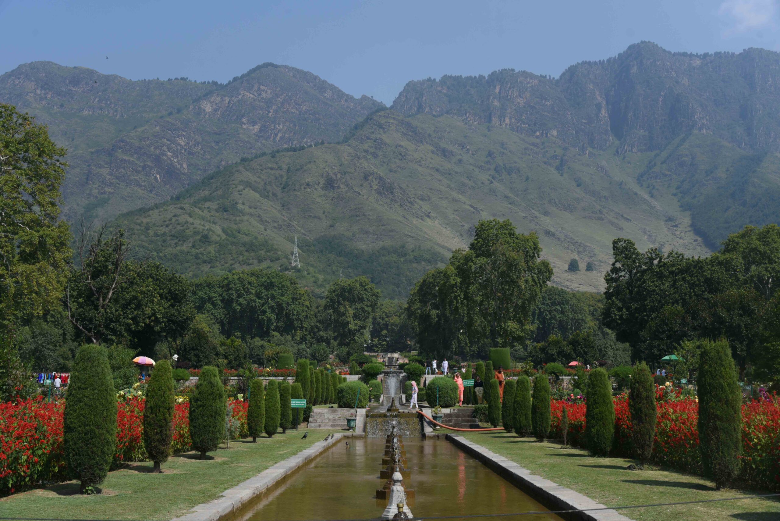 Mughal Gardens & Srinagar City Highlights