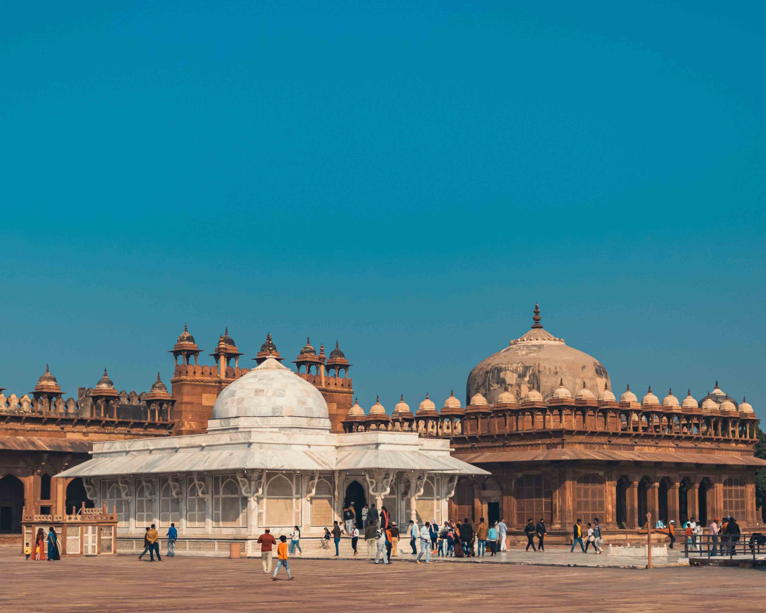 Sunrise at Taj Mahal & Drive to Jaipur via Fatehpur Sikri