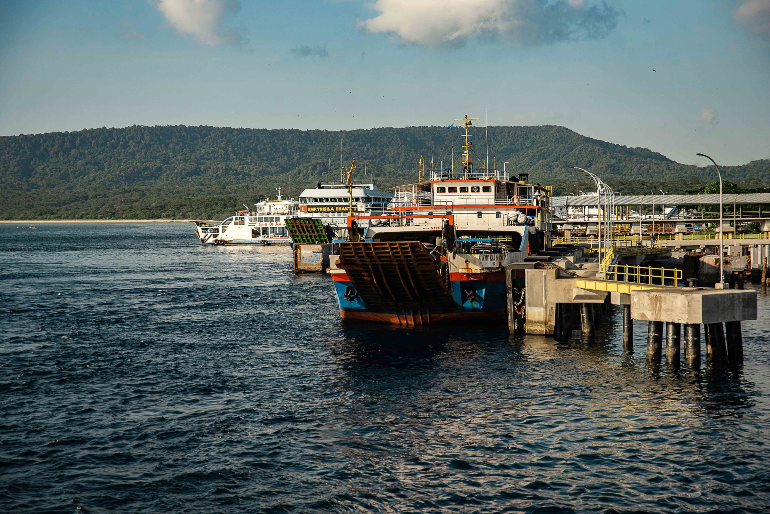 D'Tukad River Club Swing, Tegenungan Waterfall & Sailor Moon Phinisi Sunset Dinner Cruise