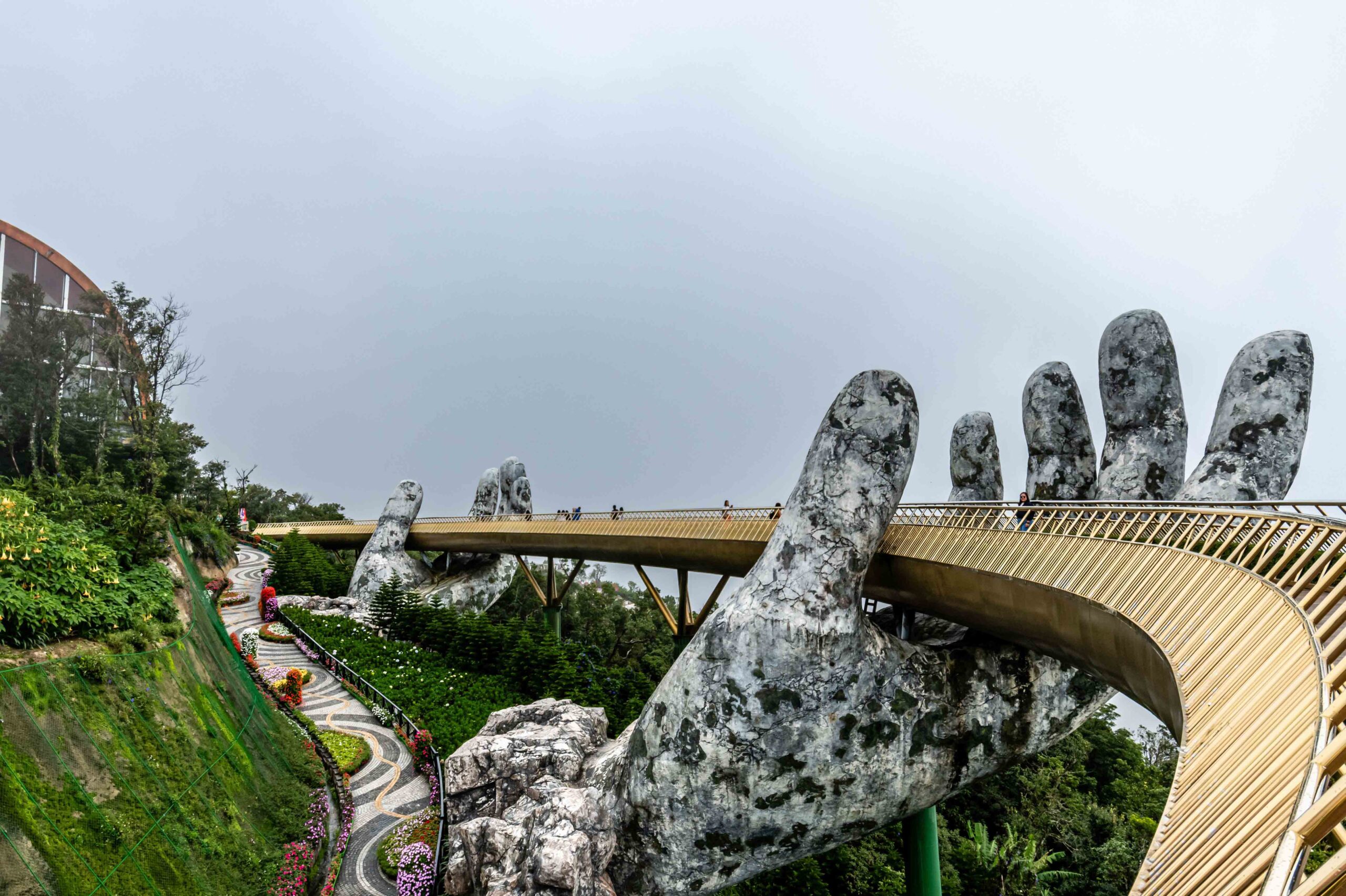 Ba Na Hills Cable Car & Iconic Golden Bridge