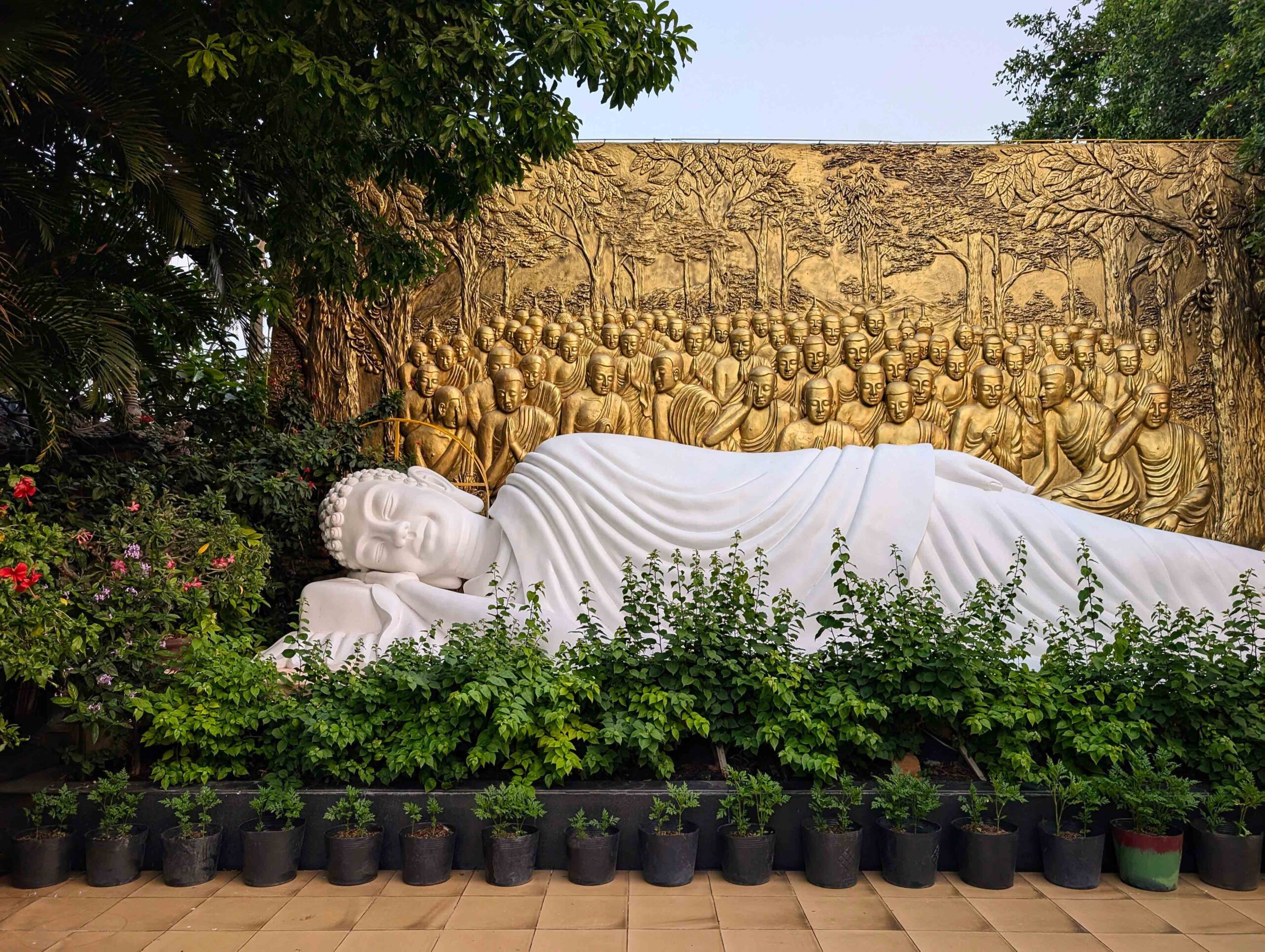 Vaishali Stupa & Drive to Kushinagar (Place of Parinirvana)