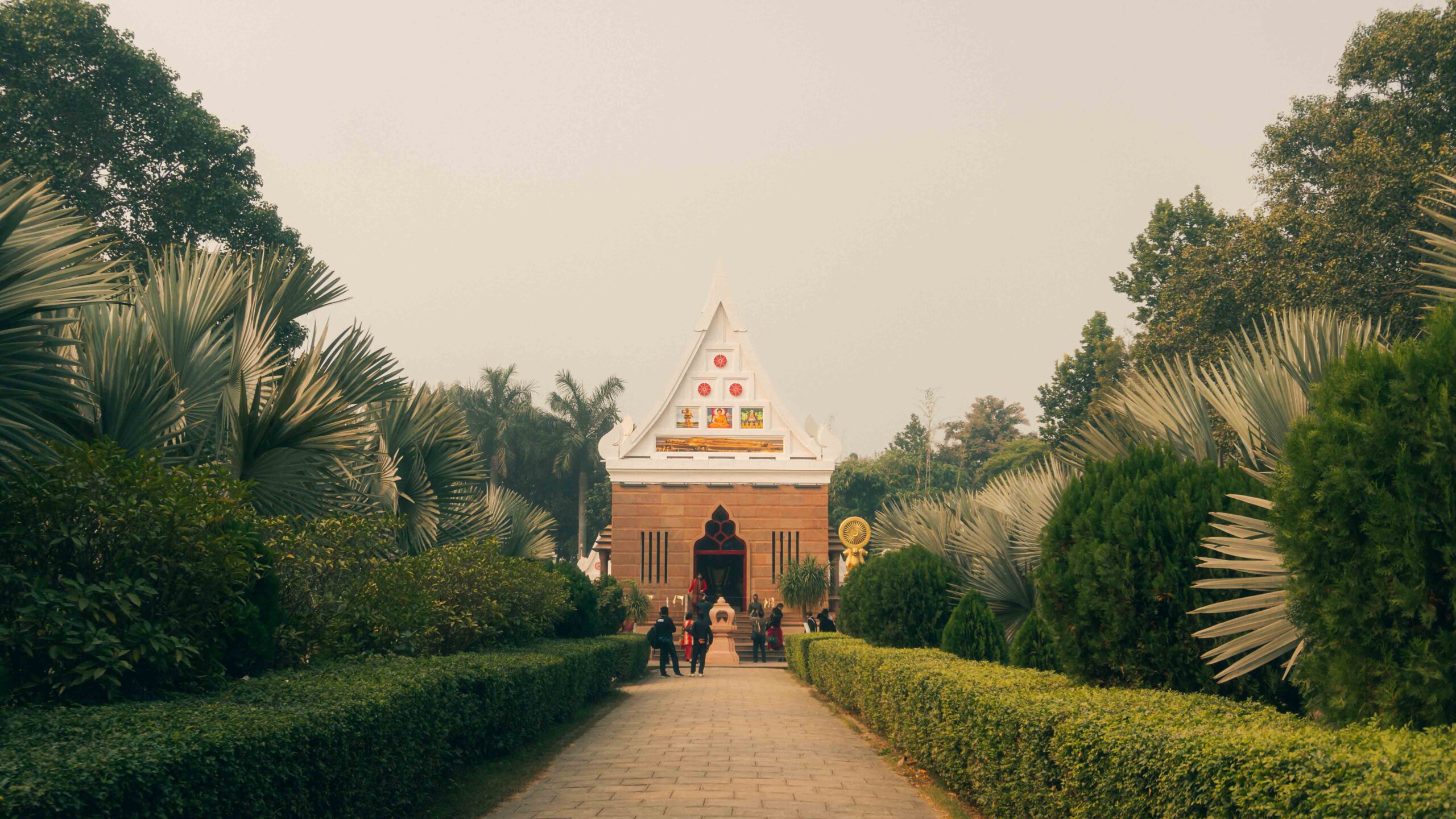 Vaishali Stupa & Drive to Kushinagar (Place of Parinirvana)
