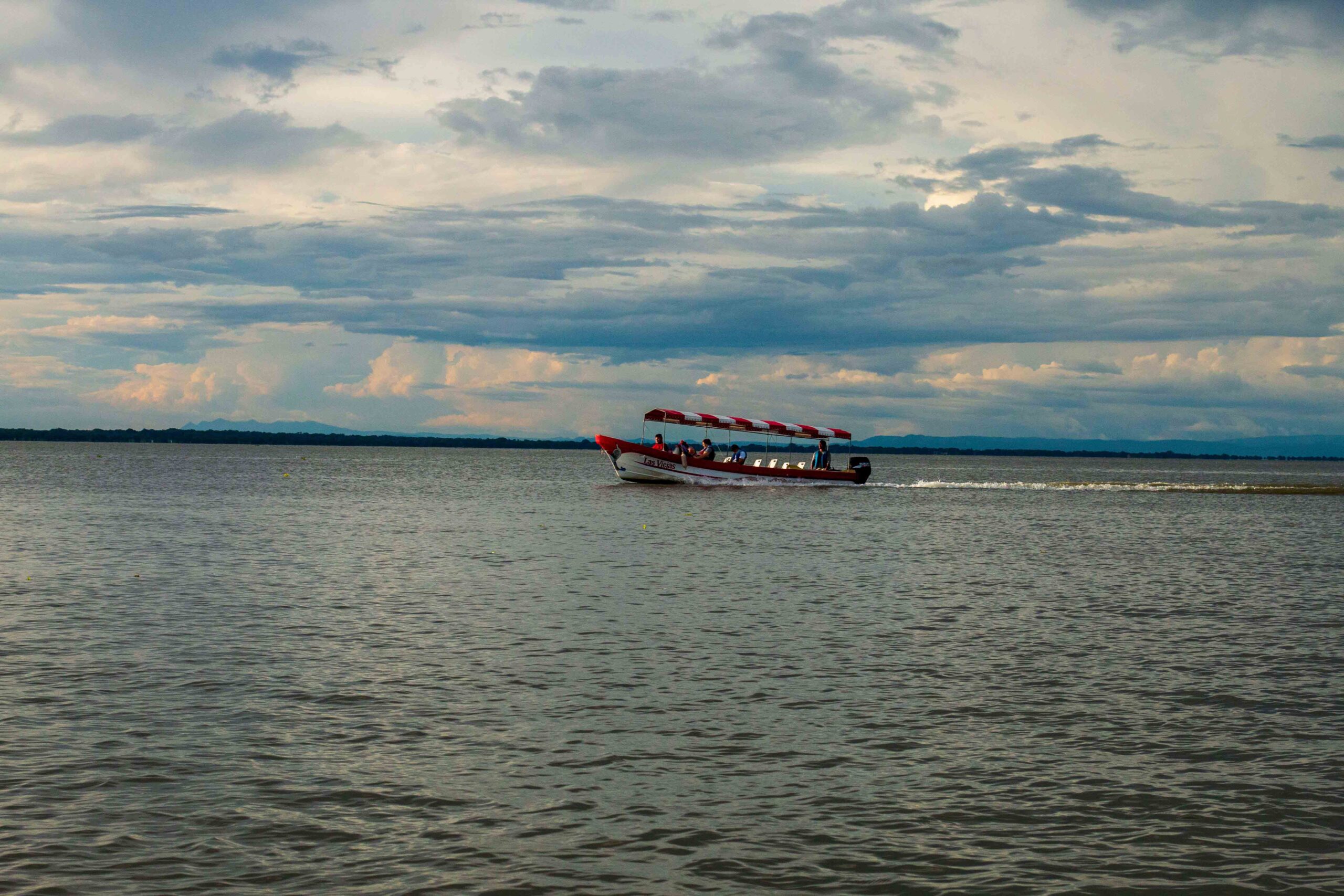 Big Five Safari & Lake Ihema Boat Cruise