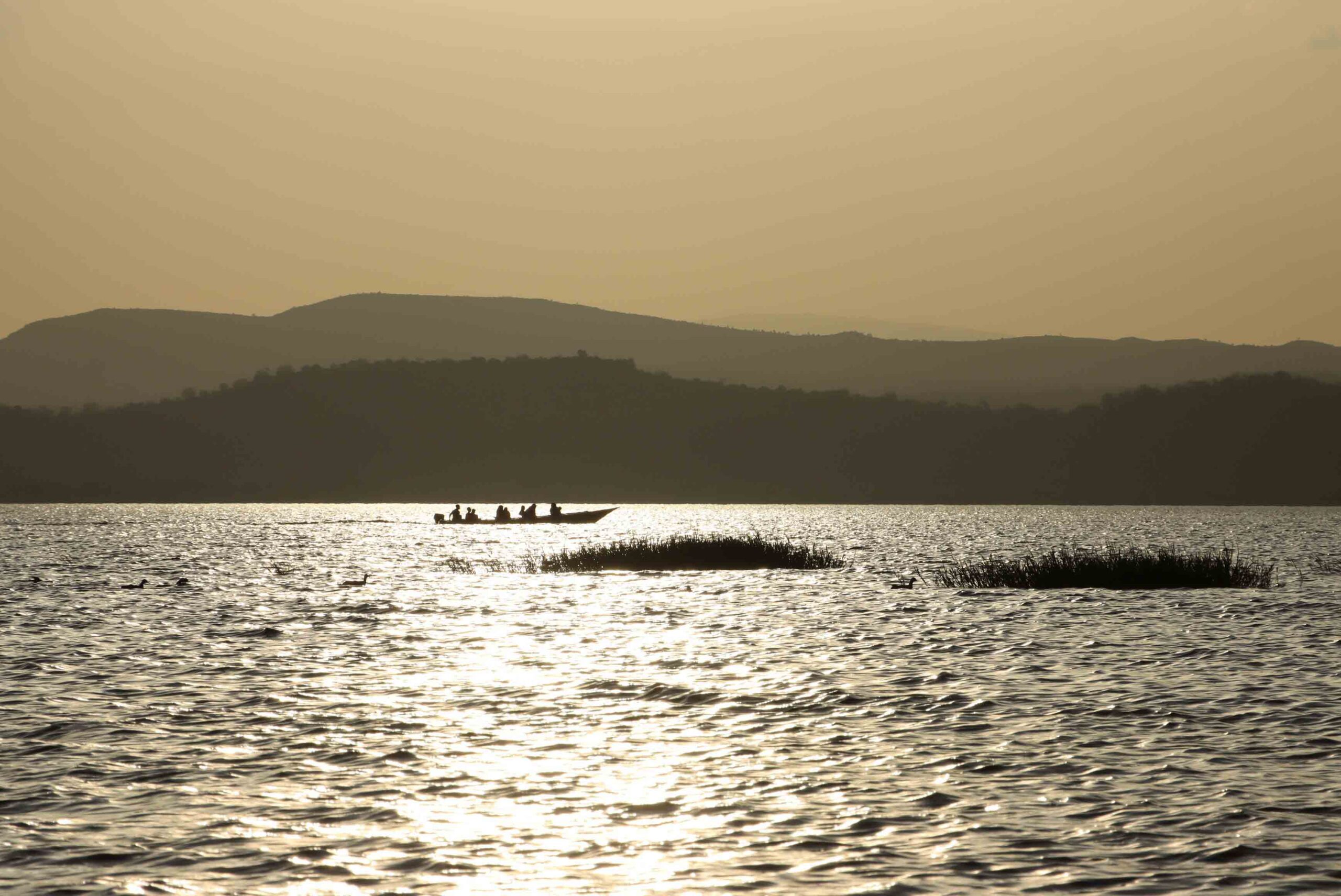 Big Five Safari & Lake Ihema Boat Cruise