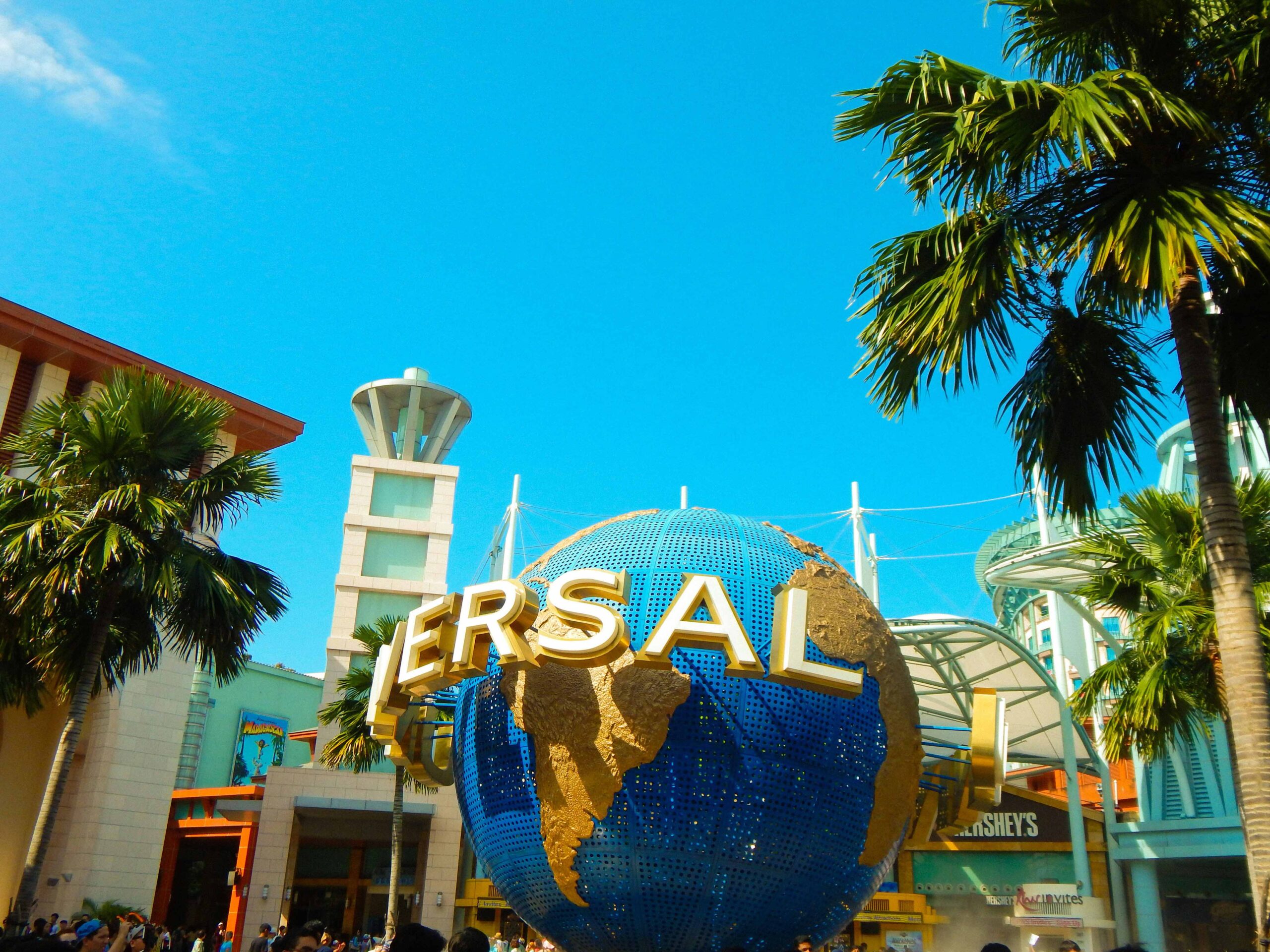 Full Day Universal Studios & Sentosa Island