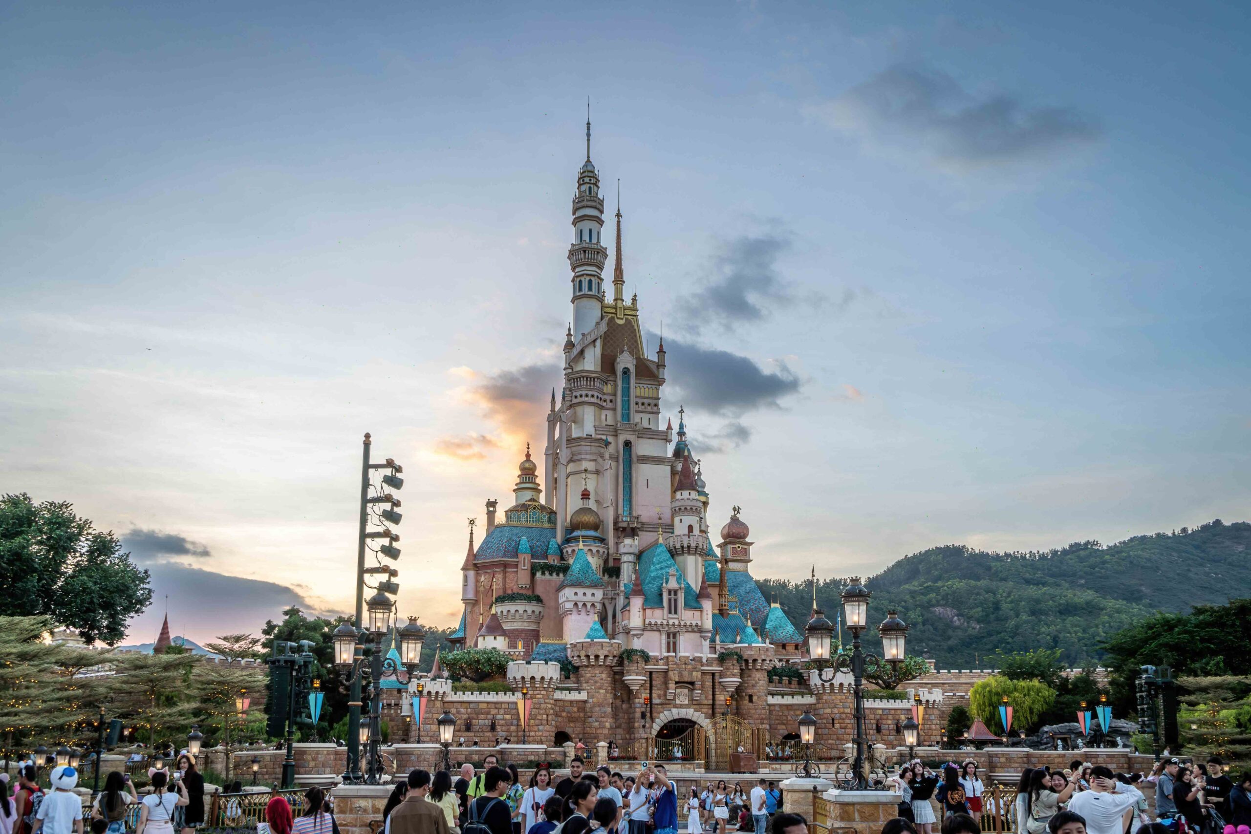 Full Day Hong Kong Disneyland Magic